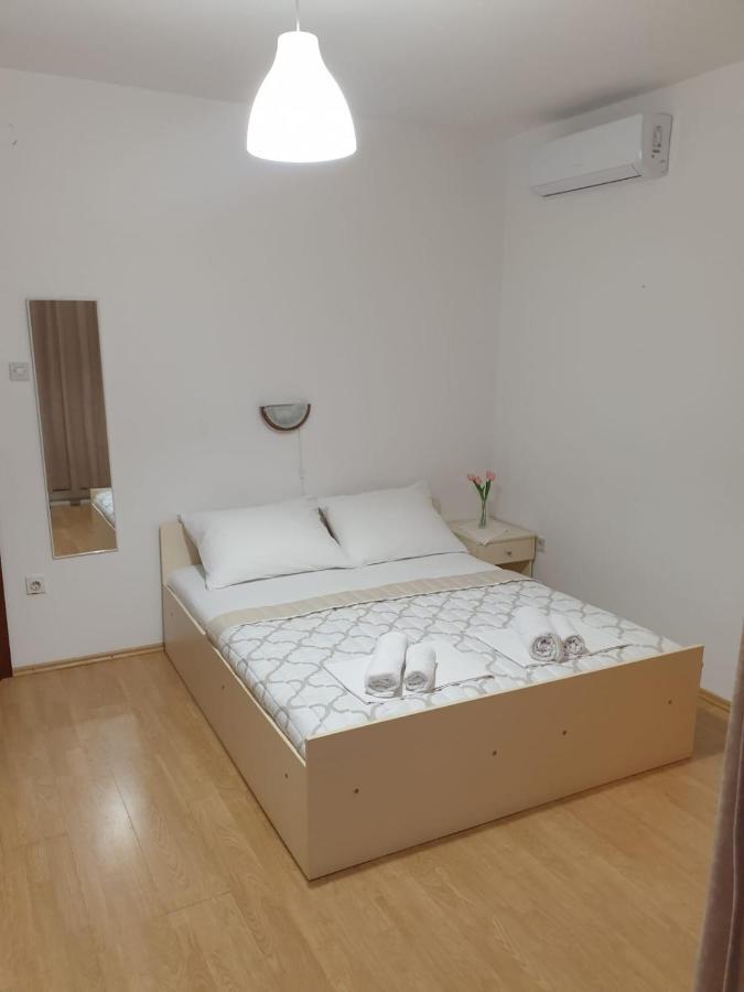 Apartments By The Sea Podaca, Makarska - 515 エクステリア 写真
