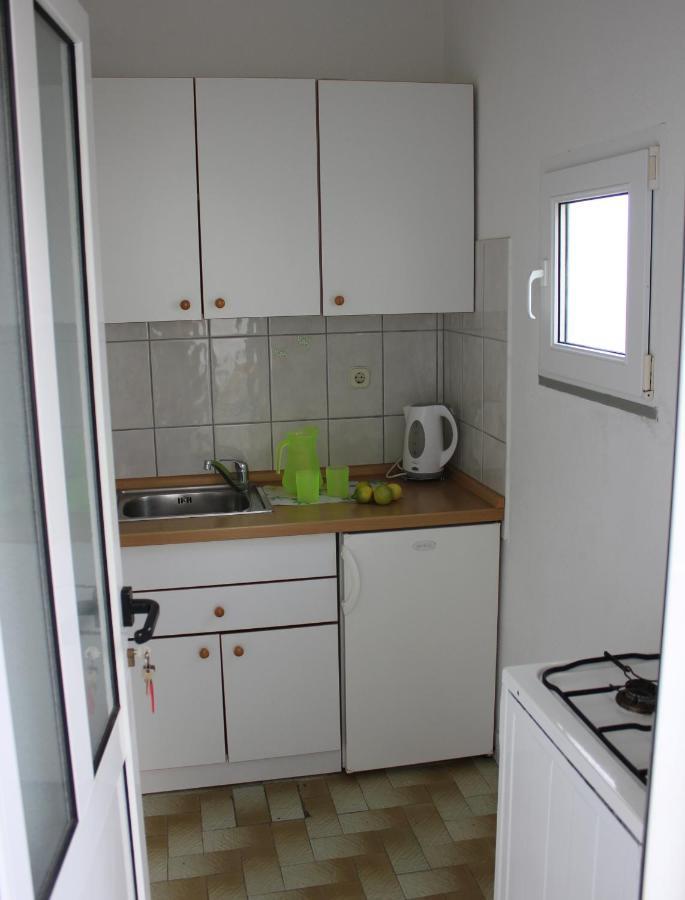 Apartments By The Sea Podaca, Makarska - 515 エクステリア 写真