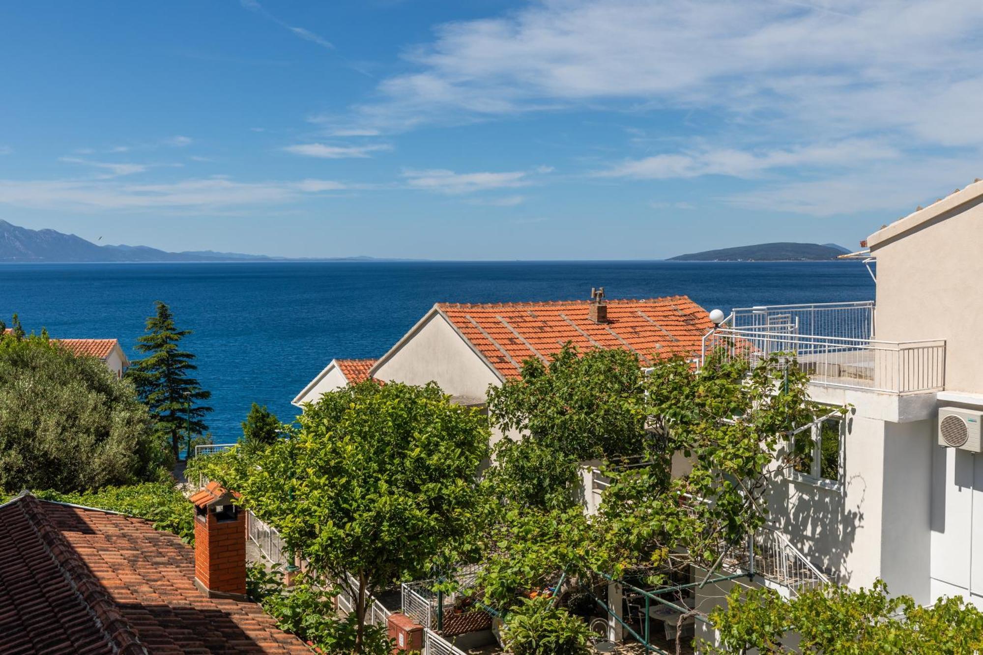 Apartments By The Sea Podaca, Makarska - 515 エクステリア 写真